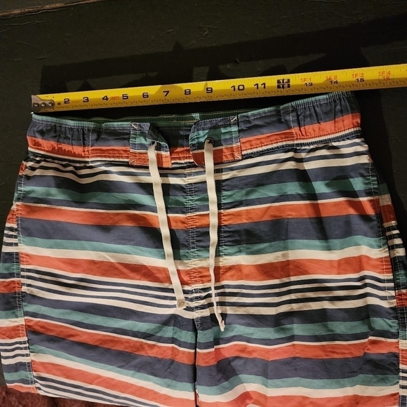 L.L. Bean Swim Trunks 8.5" Shorts Mesh Lined Striped Size M - Picture 10 of 11